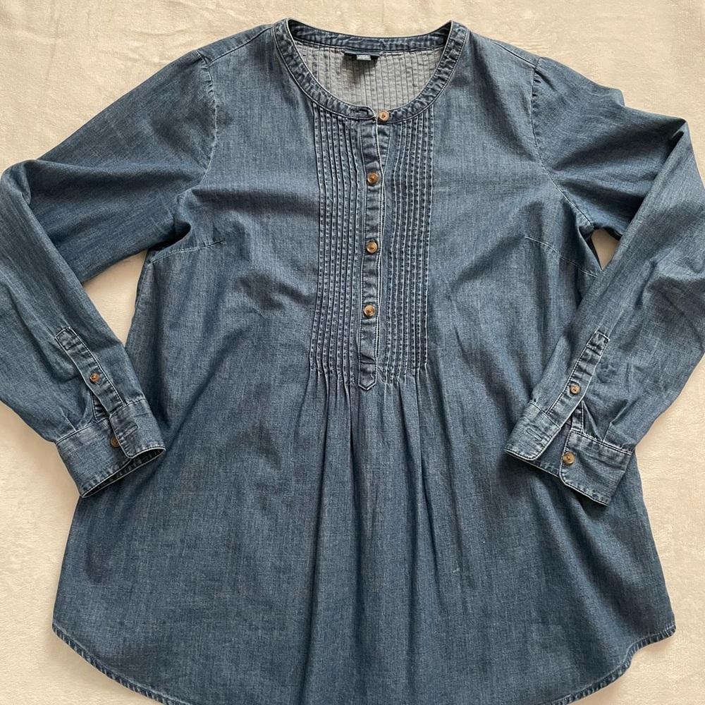 J. Jill Women’s Blue Denim Tunic‎ Top